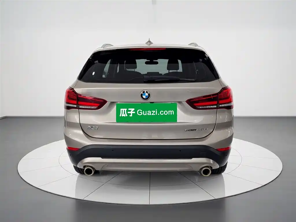 BMW X1 2022 sDrive25Li Leading фото 10