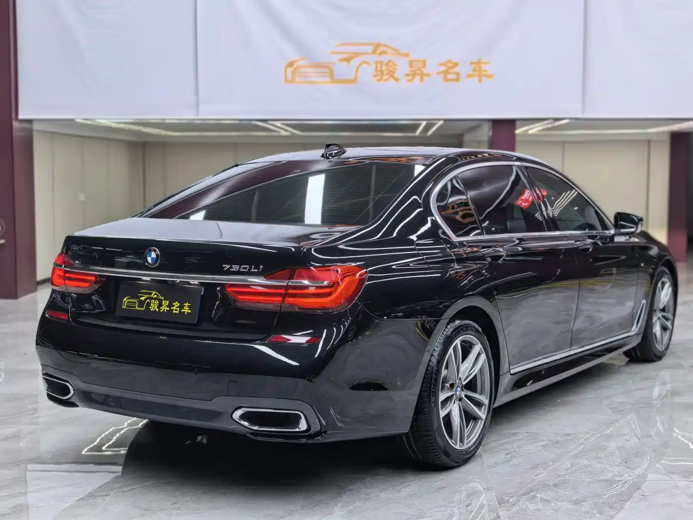 BMW 7 Series 2018 730Li Leading Type M Sport Package фото 6