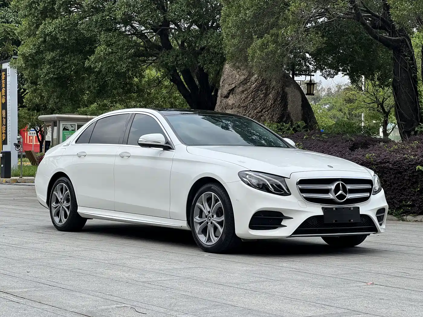 Mercedes-Benz E-Class 2020 Facelift E 300 L Sport Fashion фото 3