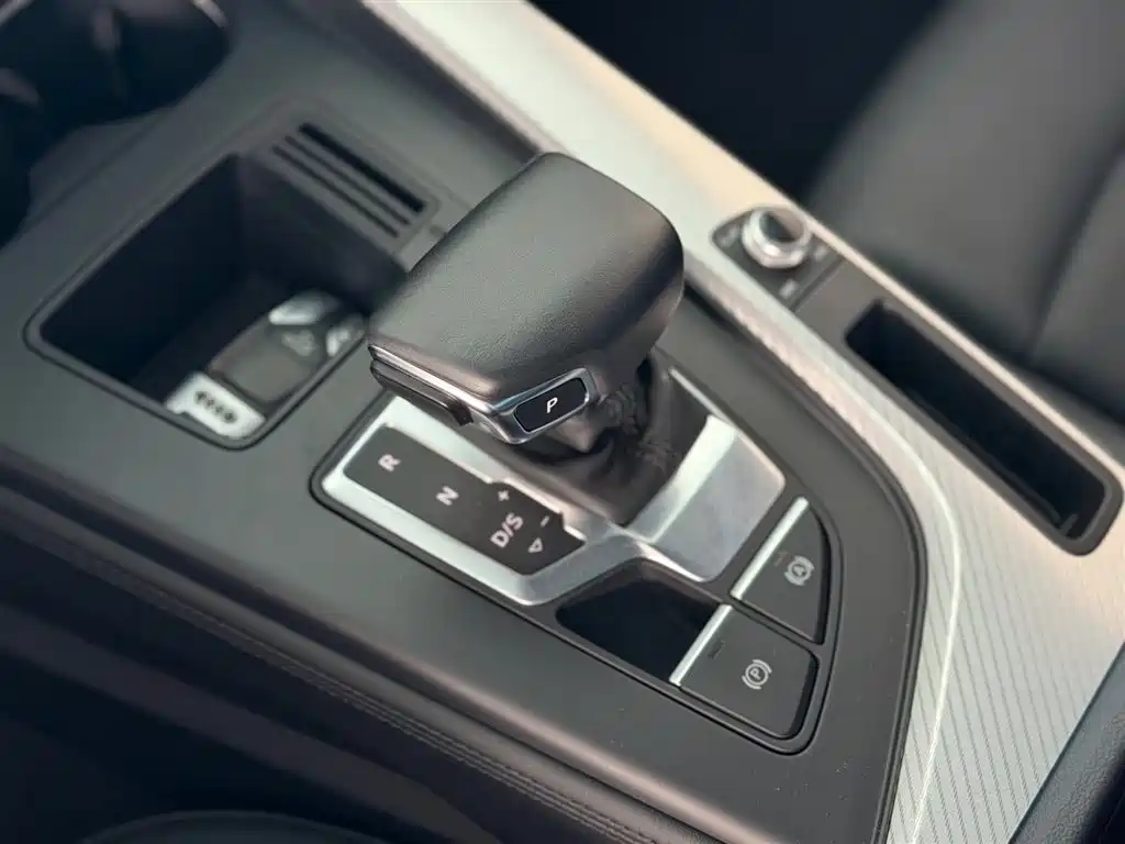 Audi A4L 2020 40 TFSI Fashion Elegance фото 11