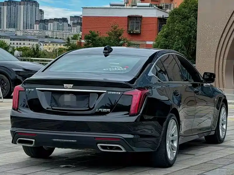 Photo 9 - Cadillac CT5