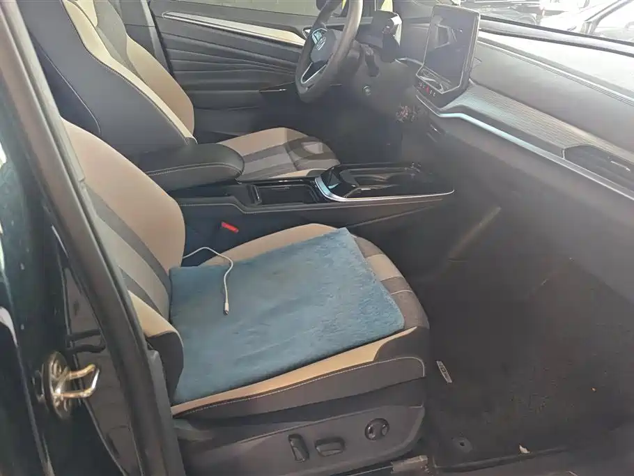 VOLKSWAGEN ID.4 CROZZ