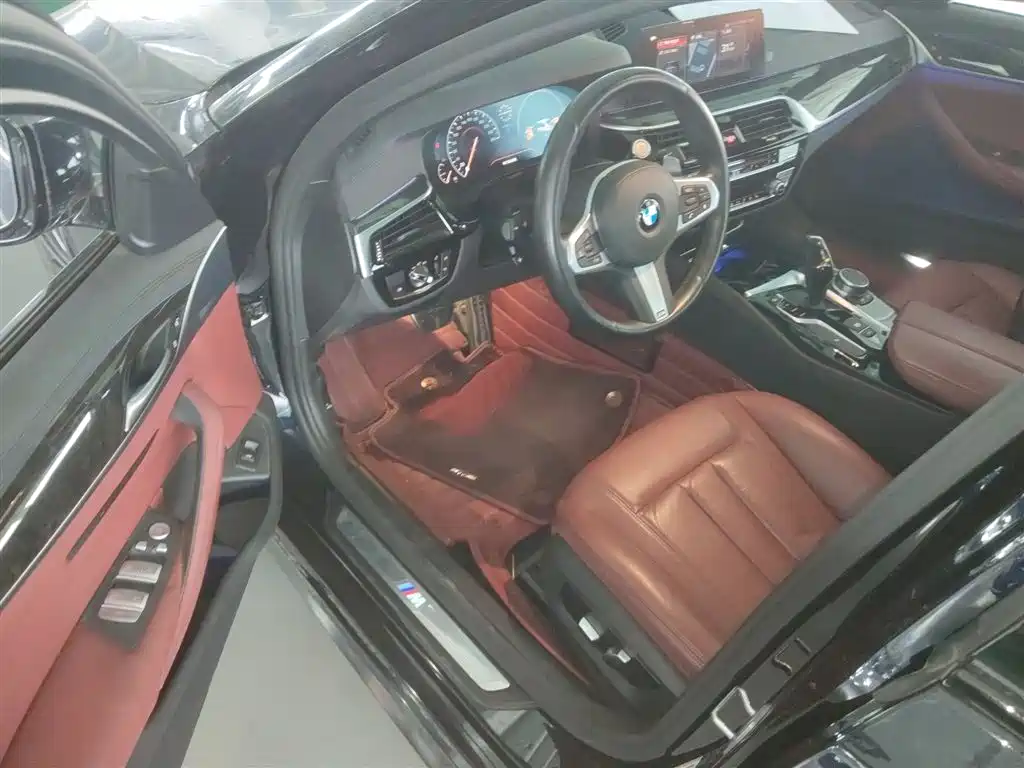 BMW 5 Series 2019 Facelift 530Li Leading M Sport Package фото 12