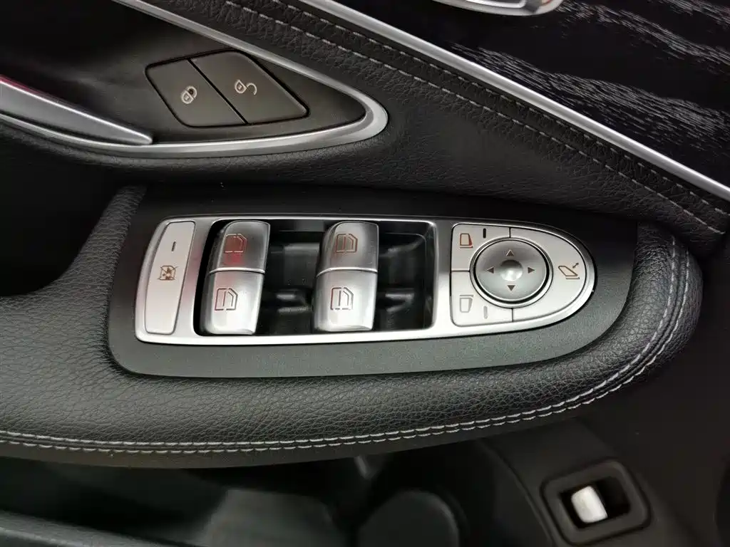 Mercedes-Benz C-Class 2019 C 260 L Sport фото 9