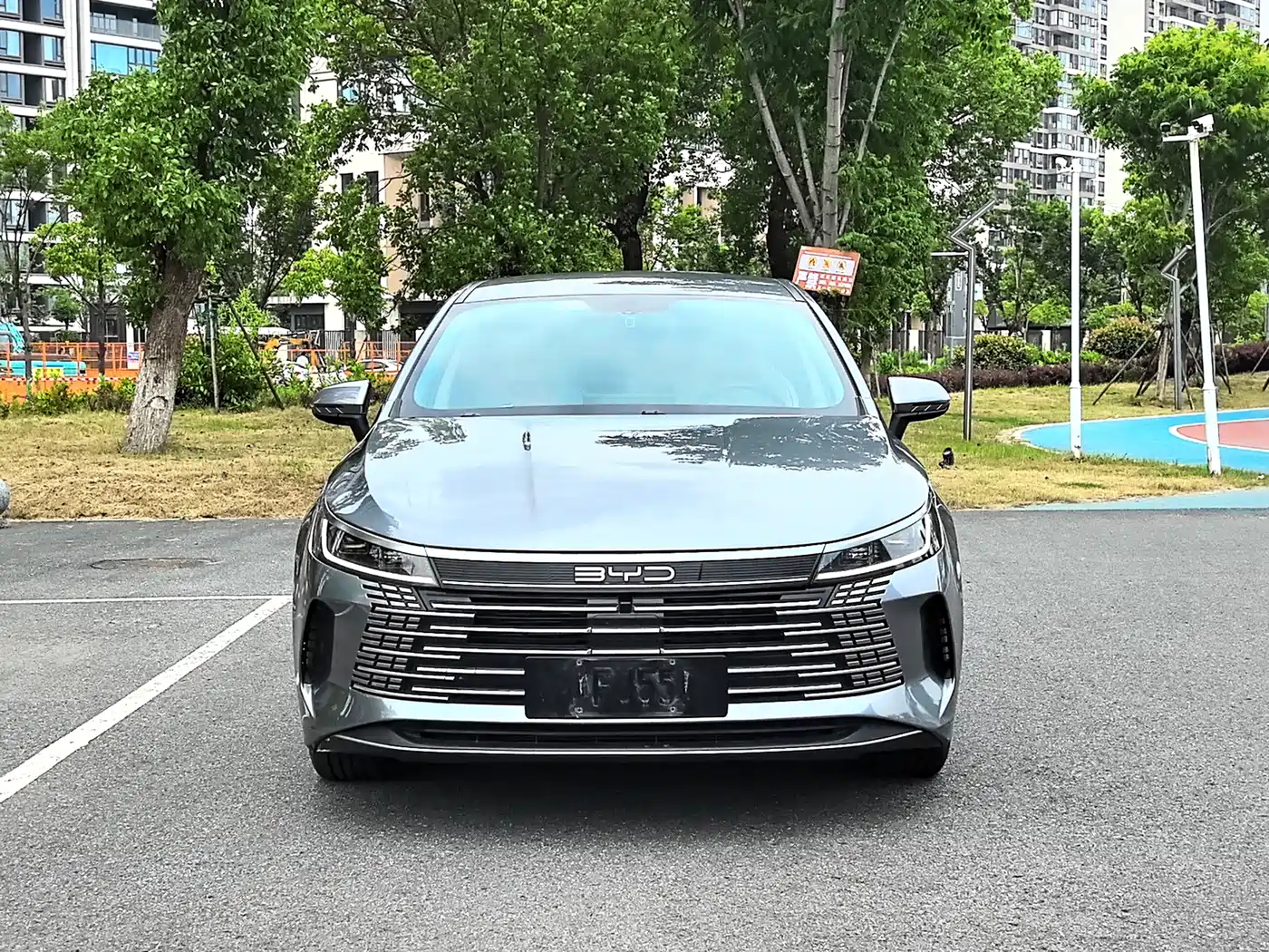 BYD Destroyer 05 2024 Glory Edition DM-i 55KM Luxury фото 2