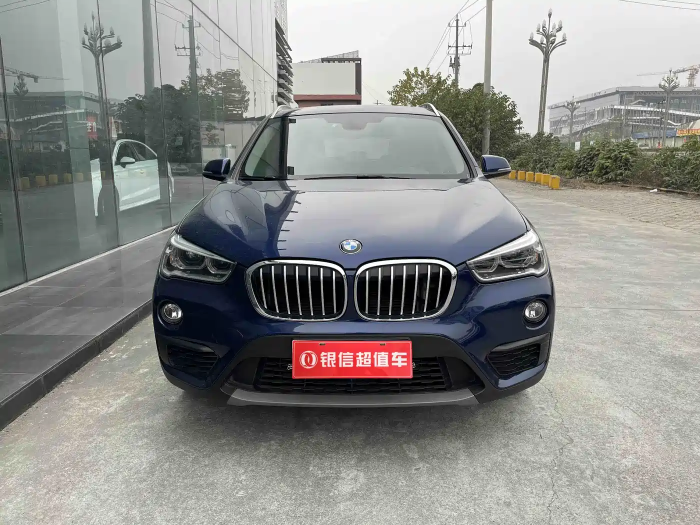 BMW X1 2019 sDrive20Li Leading Model фото 4