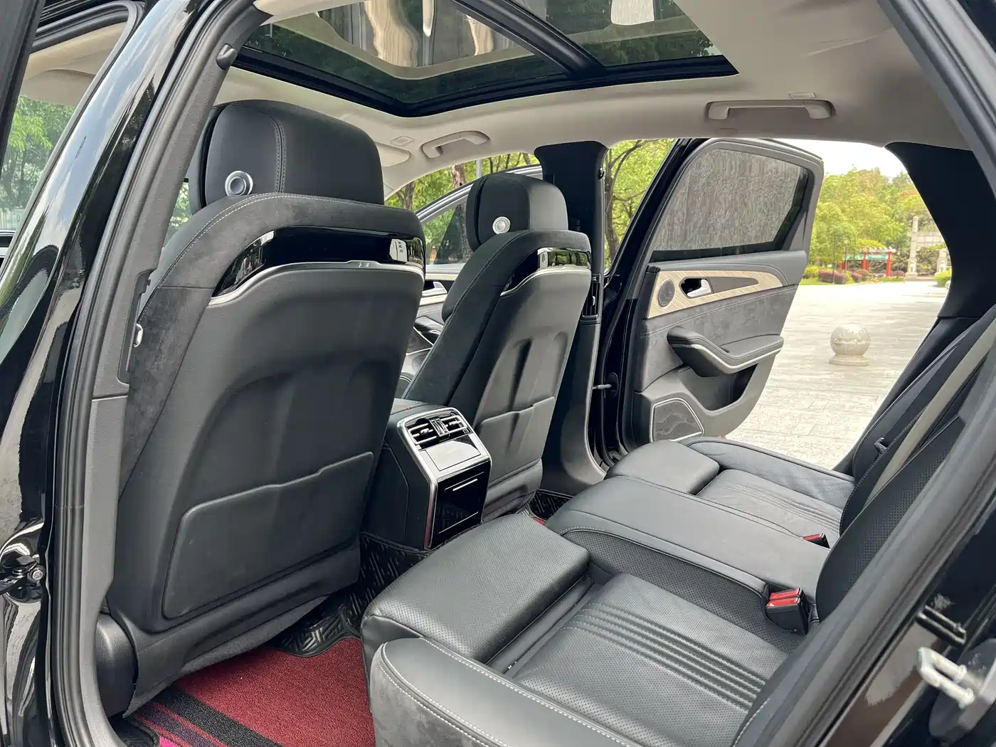 Hongqi H9 2020 3.0T Smart Connection Qi Chang Edition фото 17