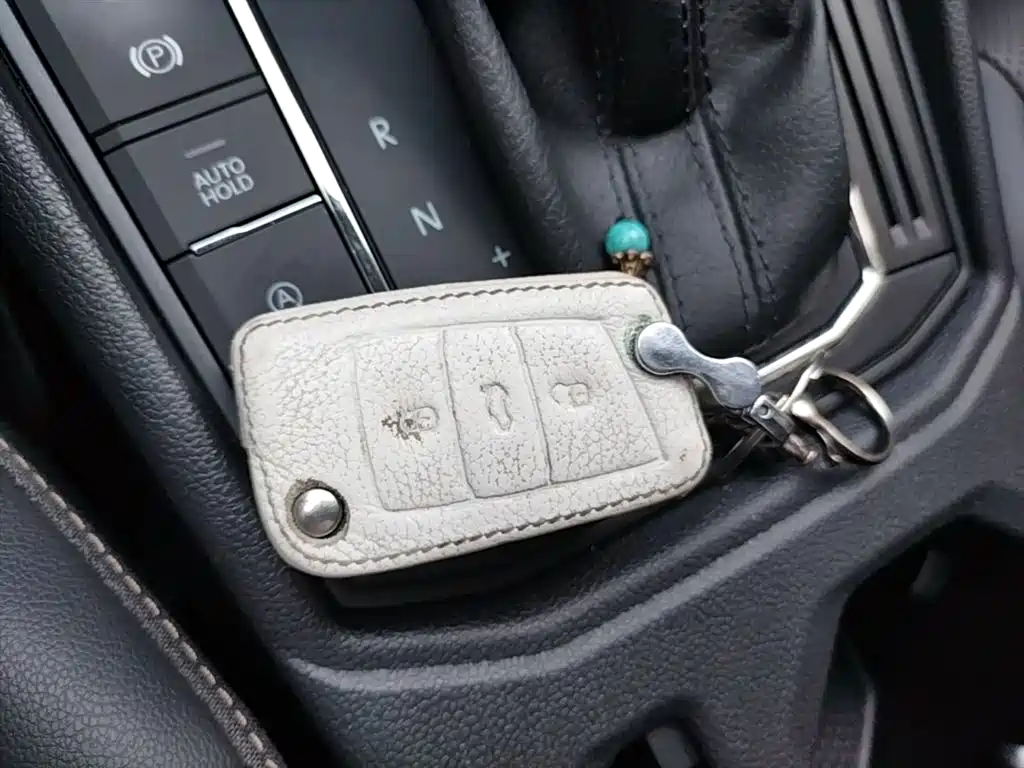 Volkswagen Lavida 2022 1.5L Auto Comfort Edition фото 9