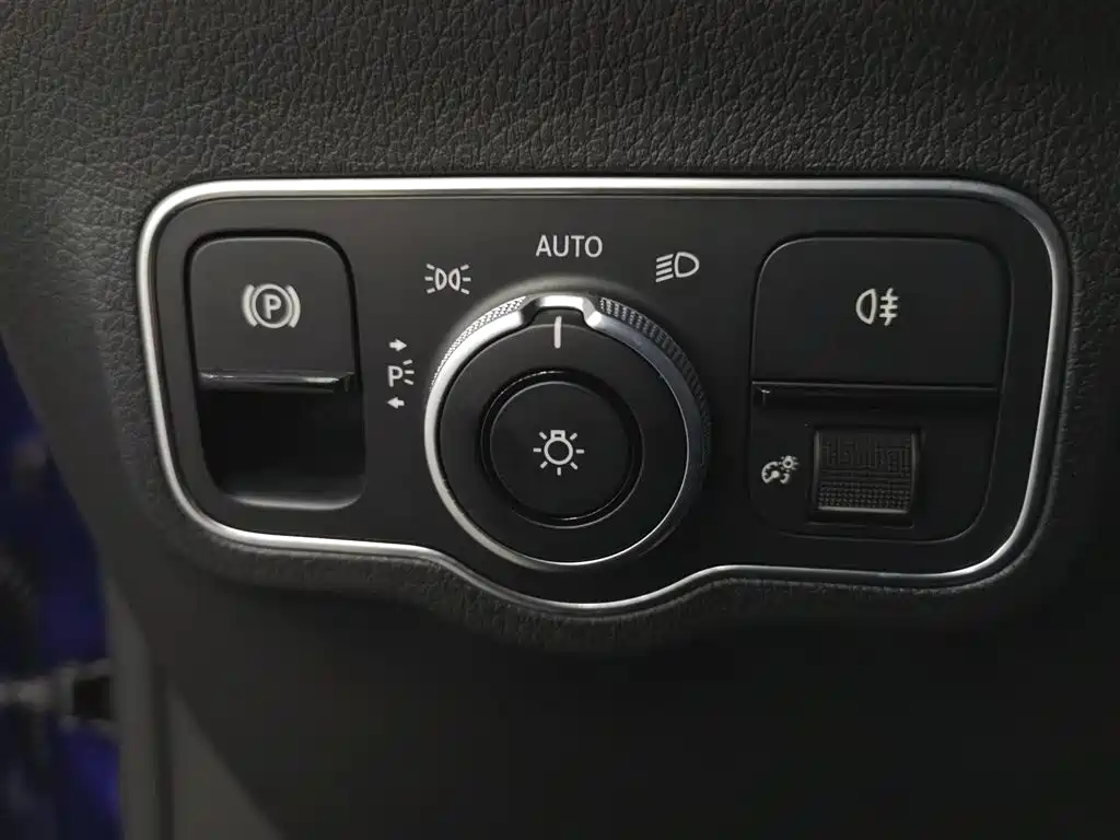 Mercedes-Benz GLB 2020 GLB 200 Fashion фото 21