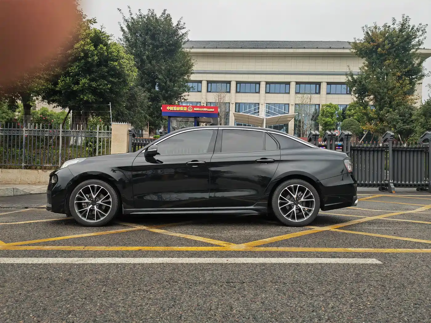 Lynk & Co 03 2019 2.0TD Auto Power Pro Version фото 17