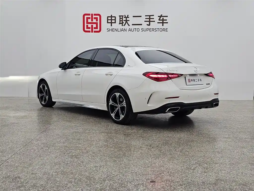Mercedes-Benz C-Class 2022 Facelift C 260 L Night Edition Sport фото 3