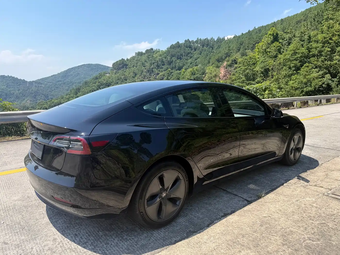 Tesla Model 3 2020 2020 Facelift Long Range Rear-Wheel Drive