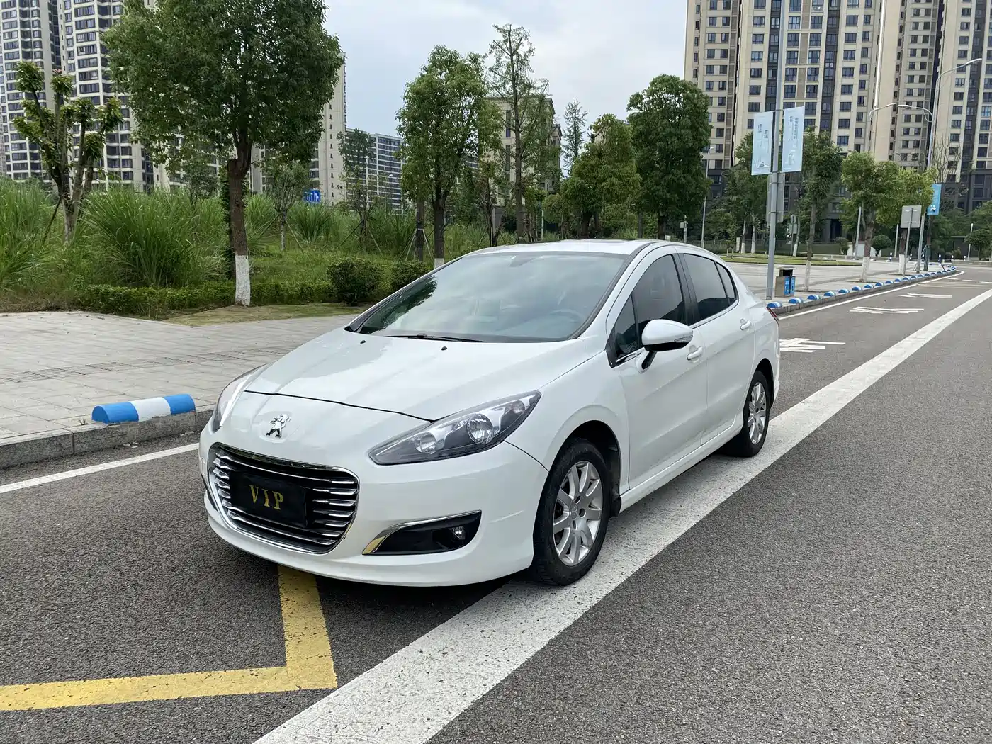 Peugeot 308 2014 Model Joy Edition Classic 1.6L Manual Trend Style