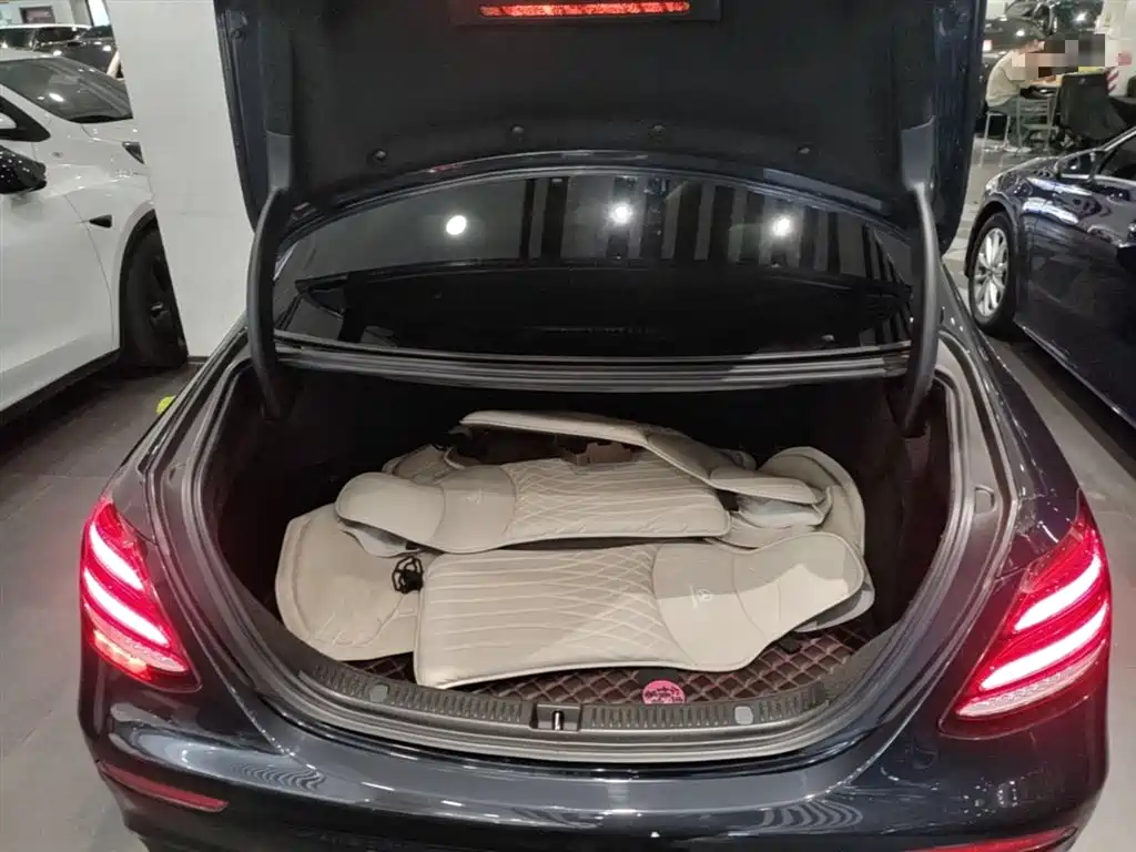 Mercedes-Benz E-Class 2017 E 200 Sport фото 19