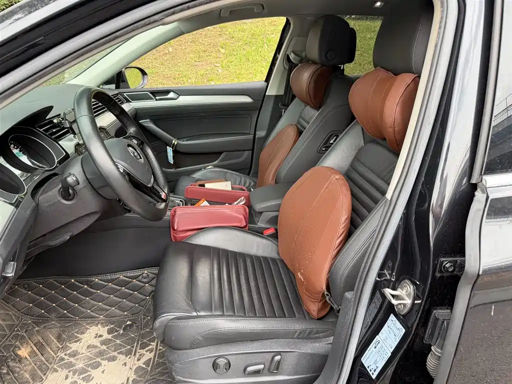 Volkswagen Magotan 2019 330TSI DSG Leading China VI фото 8
