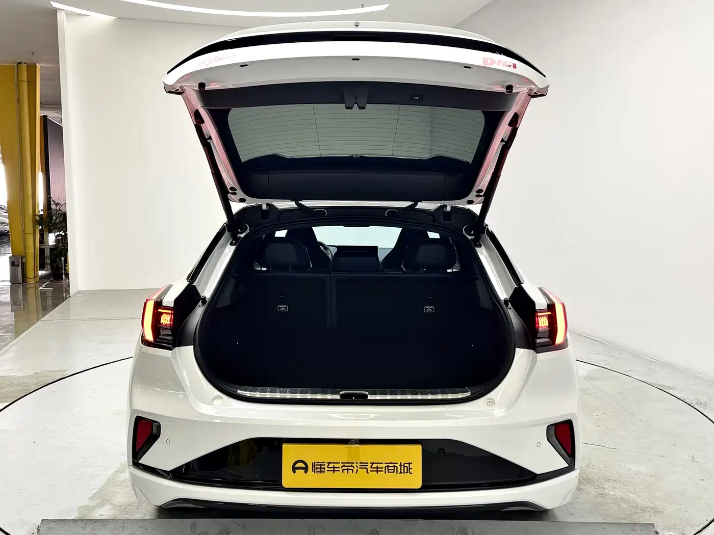 ZEEKR EXTREME KRYPTON 001