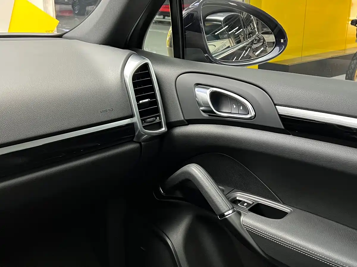 Porsche Cayenne 2018 Cayenne 3.0T фото 22