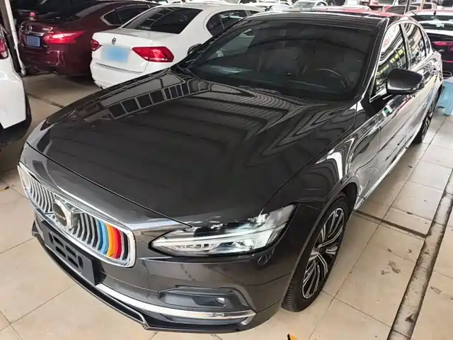 Volvo S90 B5, Смарт Люкс