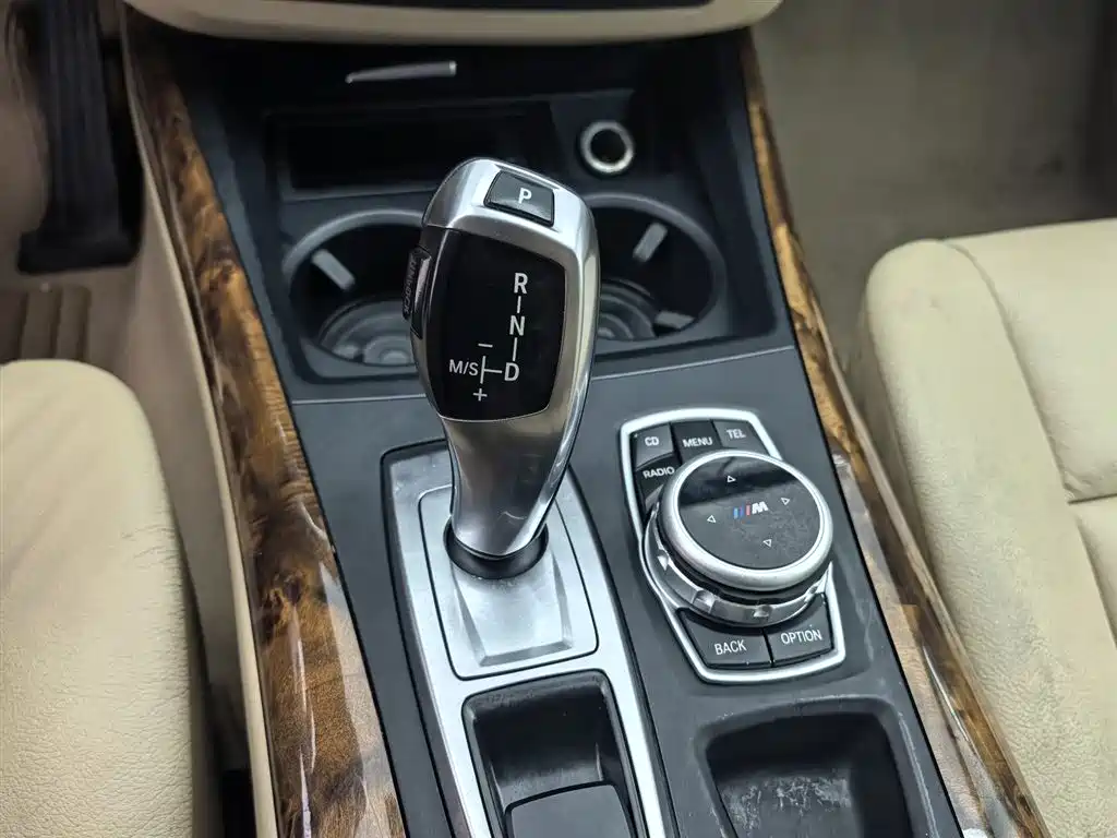 BMW X5 (Import) 2011 xDrive35i Luxury Edition фото 13