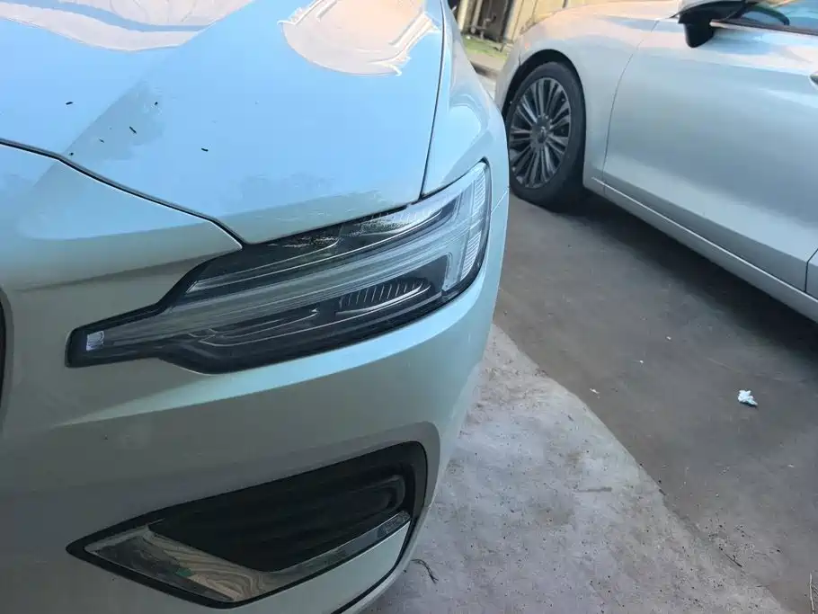Volvo S60 2026