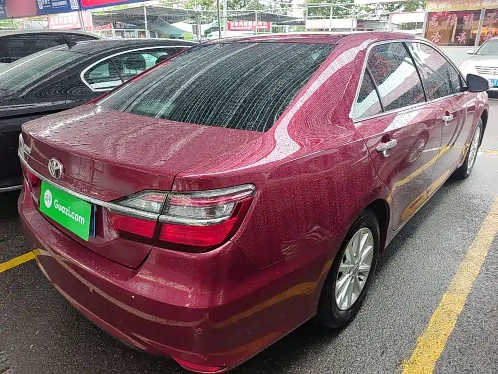 Toyota Camry 2017 2016 2.0G 10th Anniversary Leading Edition