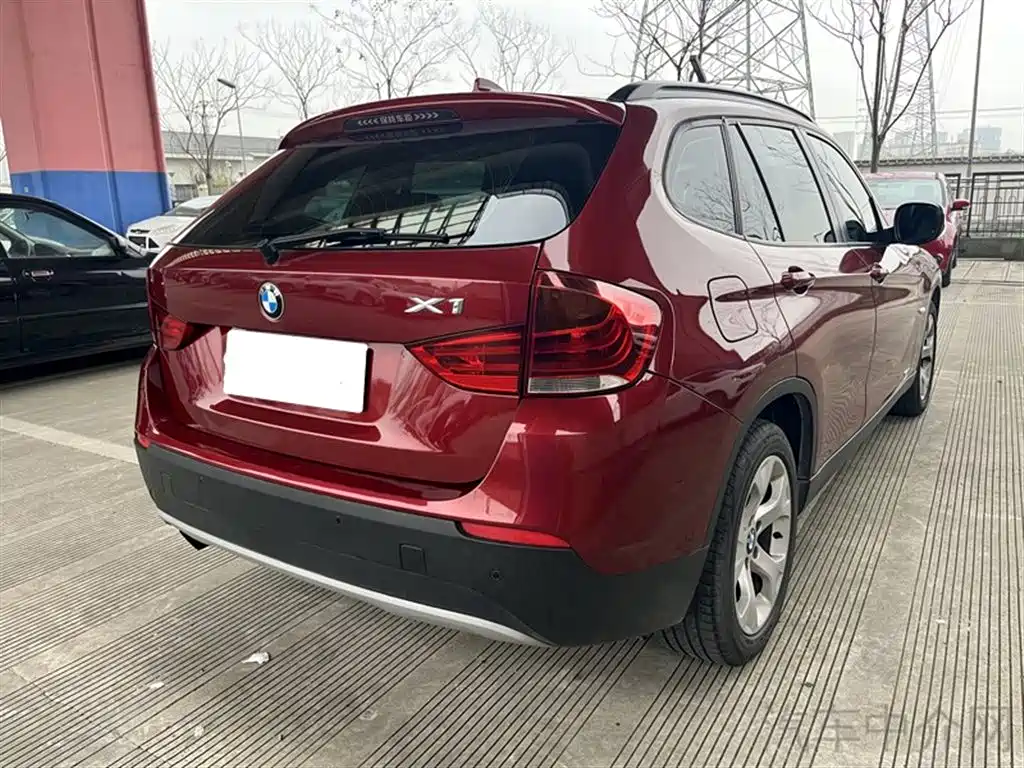 BMW X1 (Import) 2012 sDrive18i Luxury фото 12
