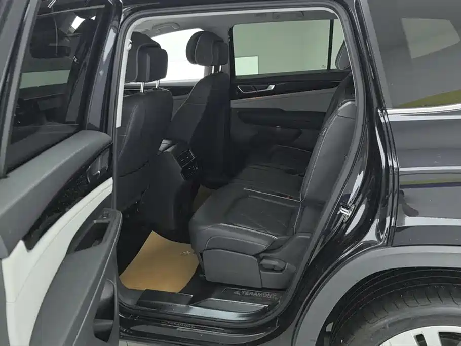 Volkswagen Teramont 2022 530 V6 4MOTION Premium Flagship фото 11