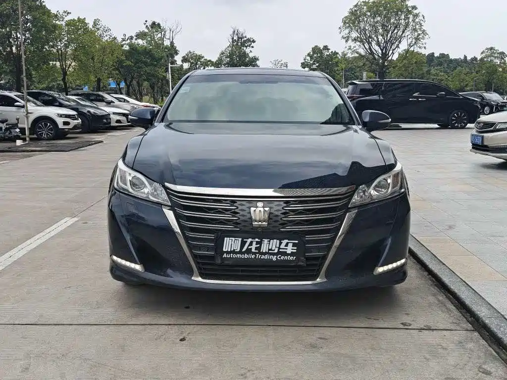 Toyota Crown 2019 2018 2.0T Sport Edition