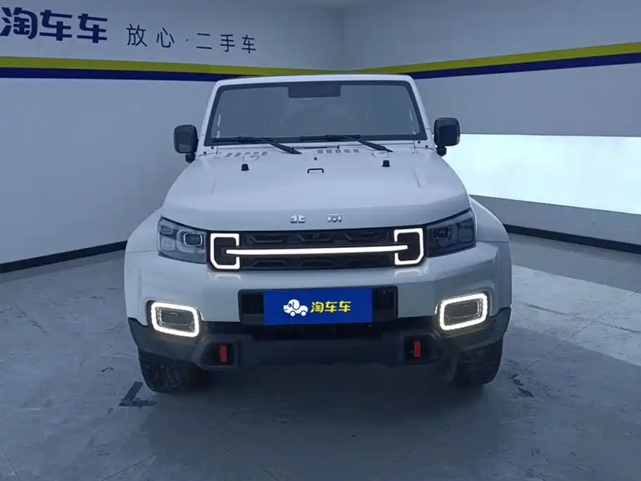 BAIC ORV Beijing Offroad BJ40 2024 2.0D Blade Hero Glory Edition фото 2