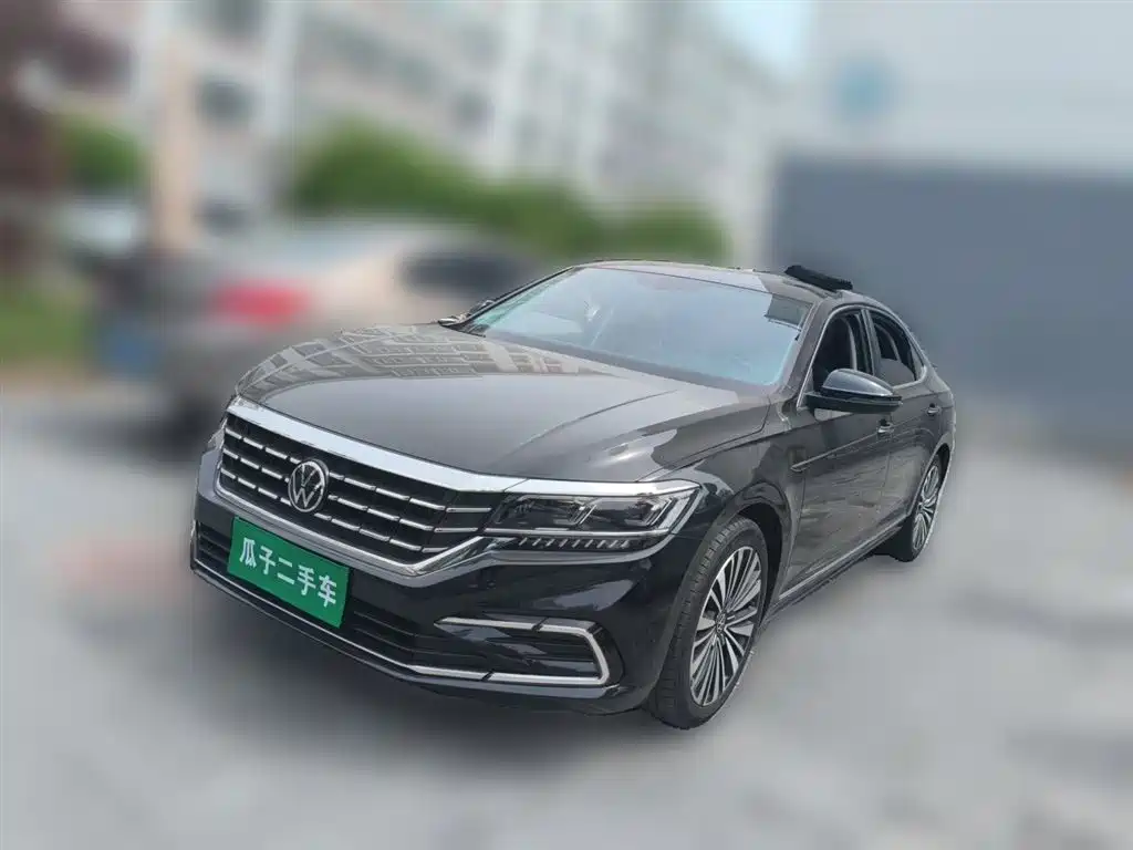 Volkswagen Passat 2021 Model 330TSI Luxury Edition фото 2