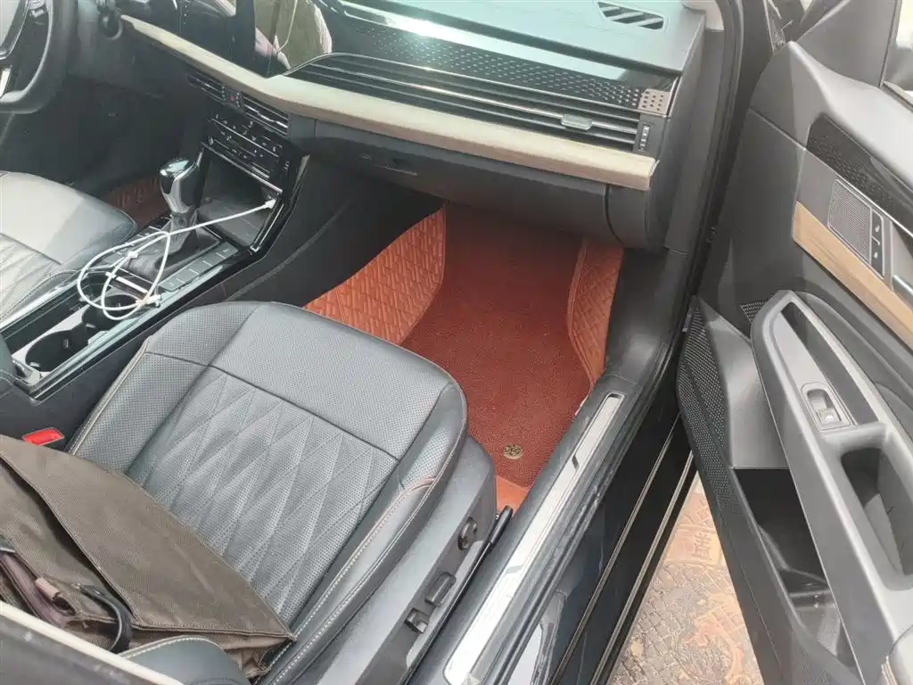 Volkswagen Passat 2021 Model 330TSI Luxury Edition фото 20