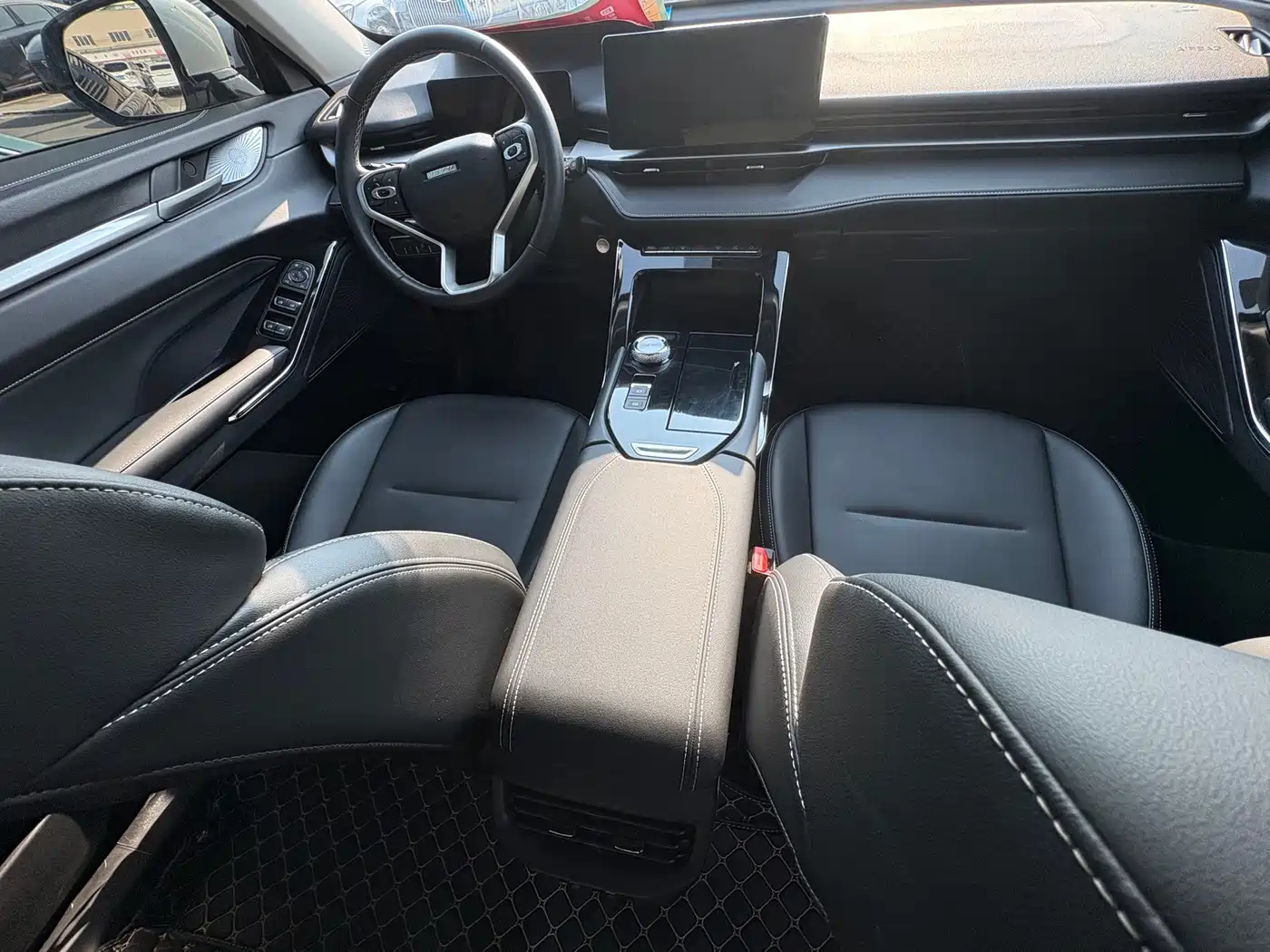 Фото 8 - Haval H6