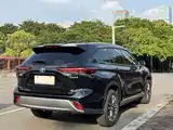 Photo 7 - Toyota Highlander