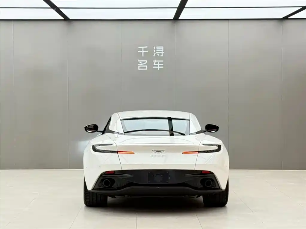 Aston Martin DB11 2019 2019 Model 4.0T V8 Coupe