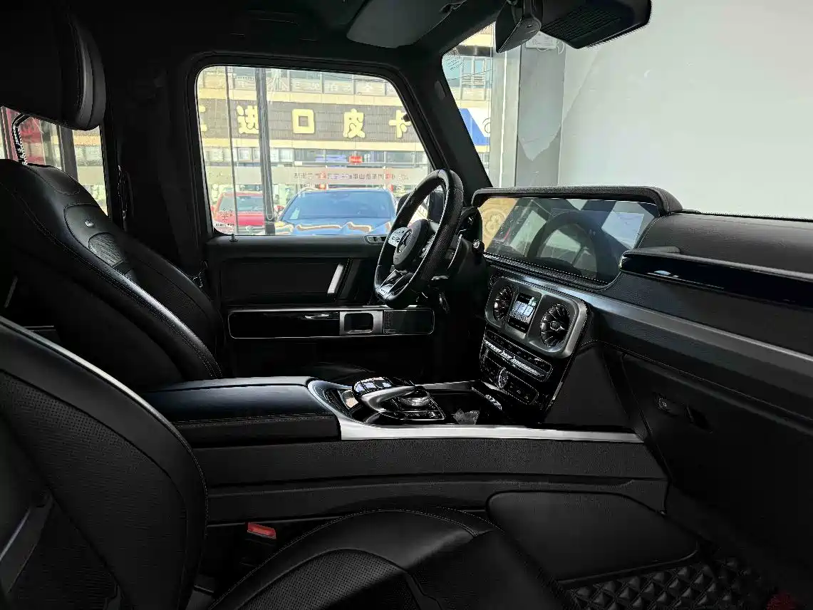 Mercedes-Benz G-Class AMG 2019 Facelift AMG G 63 фото 8