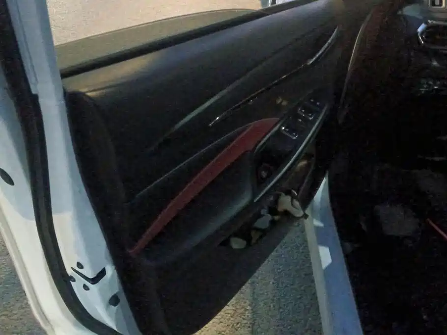 Фото 7 - Changan Oshan Changan Oushang X5