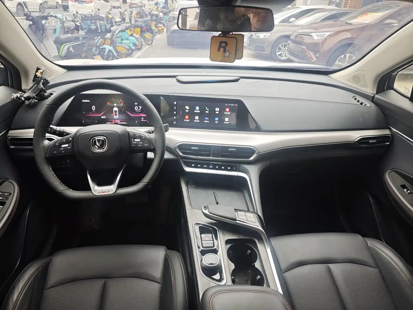 CHANGAN UNI-T