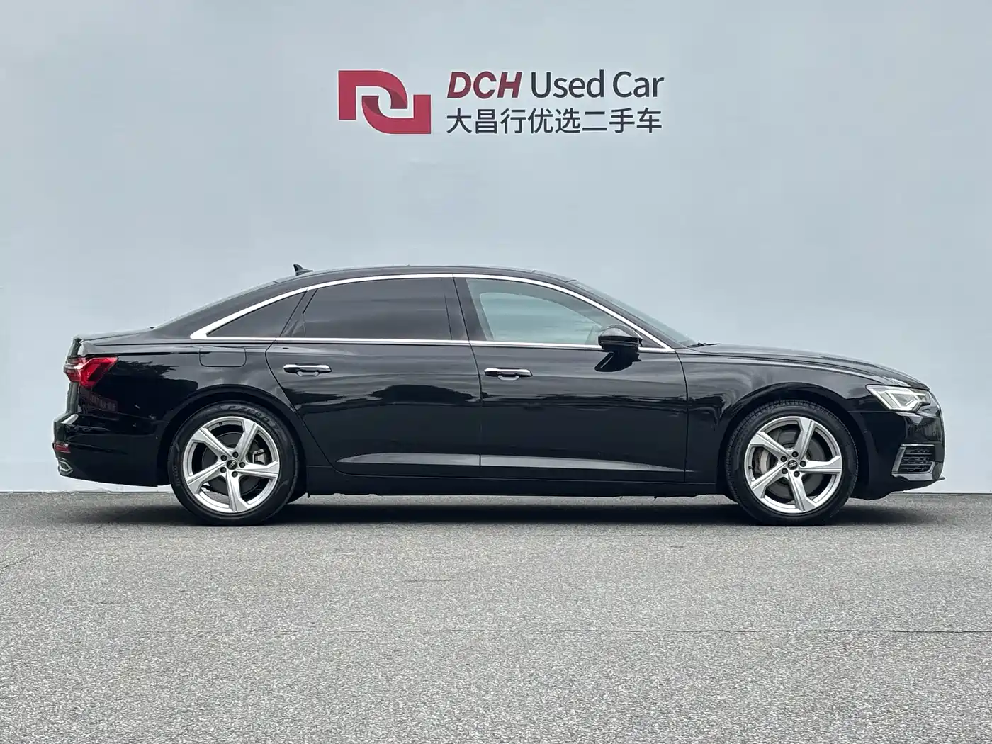 Фото 3 - Audi A6L