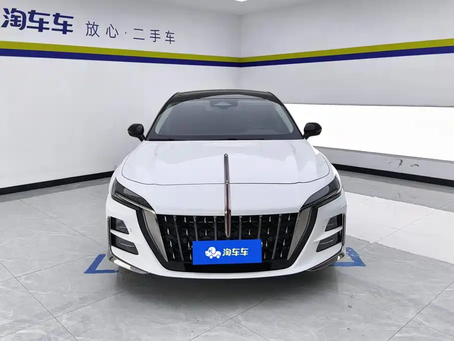 2025 Hongqi H6