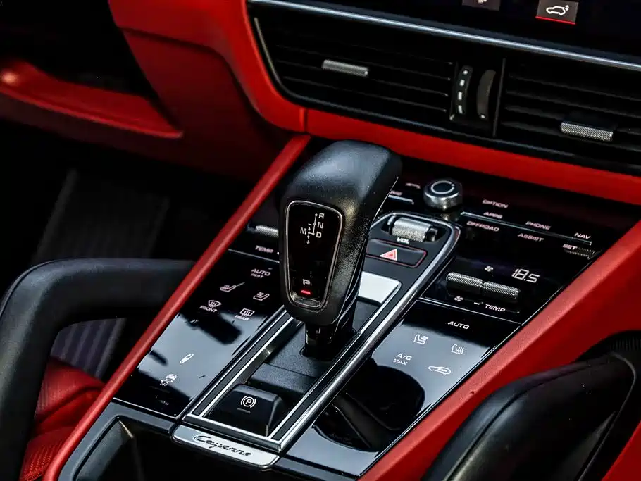 Porsche Cayenne 2019 Cayenne Coupé 3.0T фото 34