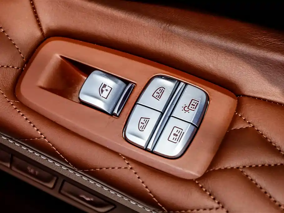 BMW 7 Series 2019 M760Li xDrive V12 Luxury Package фото 20