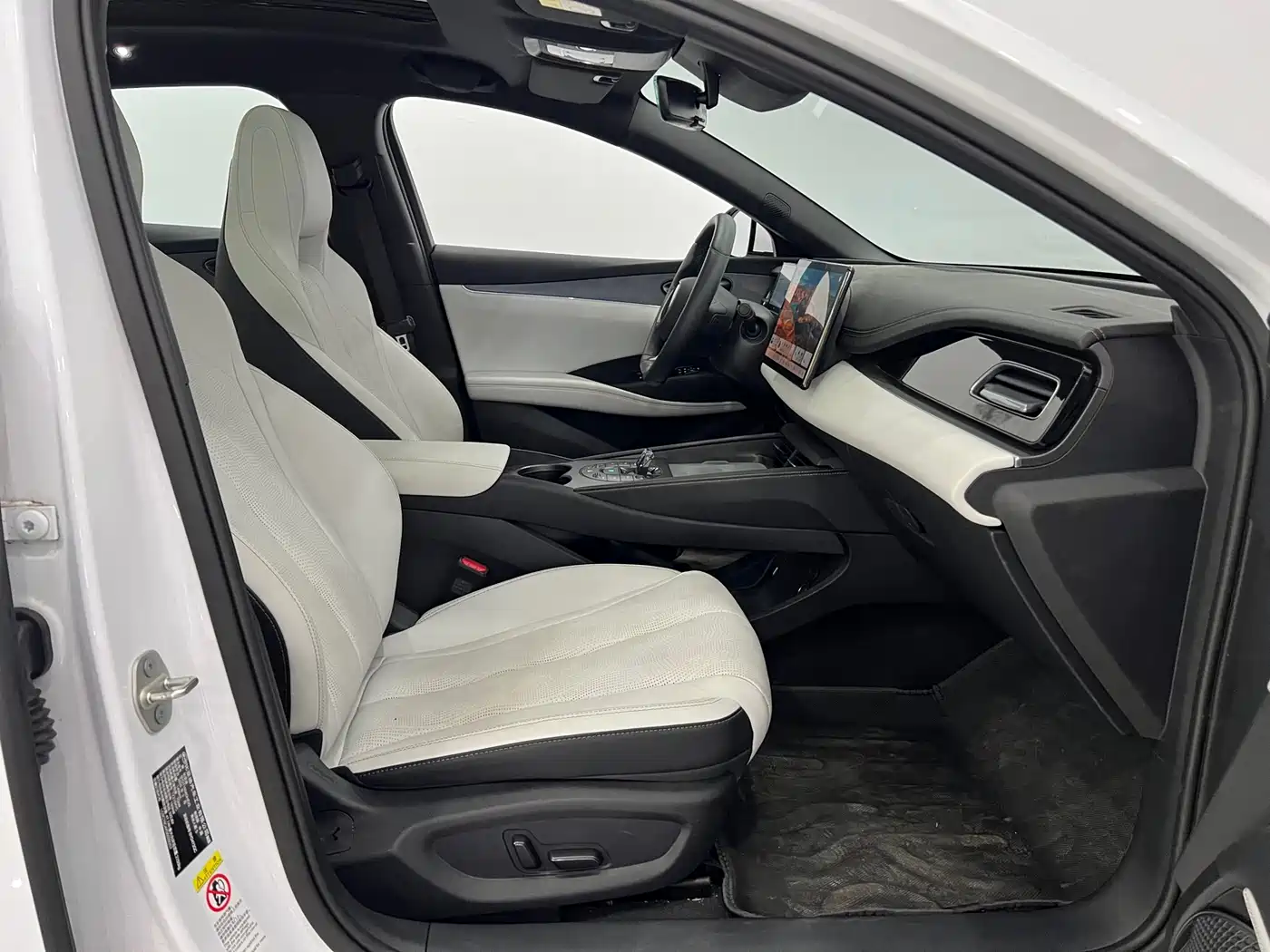 BYD Seal 06 New Energy 2025 DM-i Smart Drive Edition 120KM Luxury фото 10