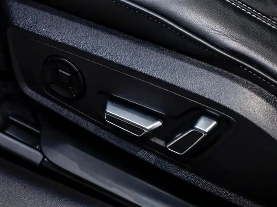 Audi A6L 2024 55 TFSI quattro Exclusive Dynamic фото 13