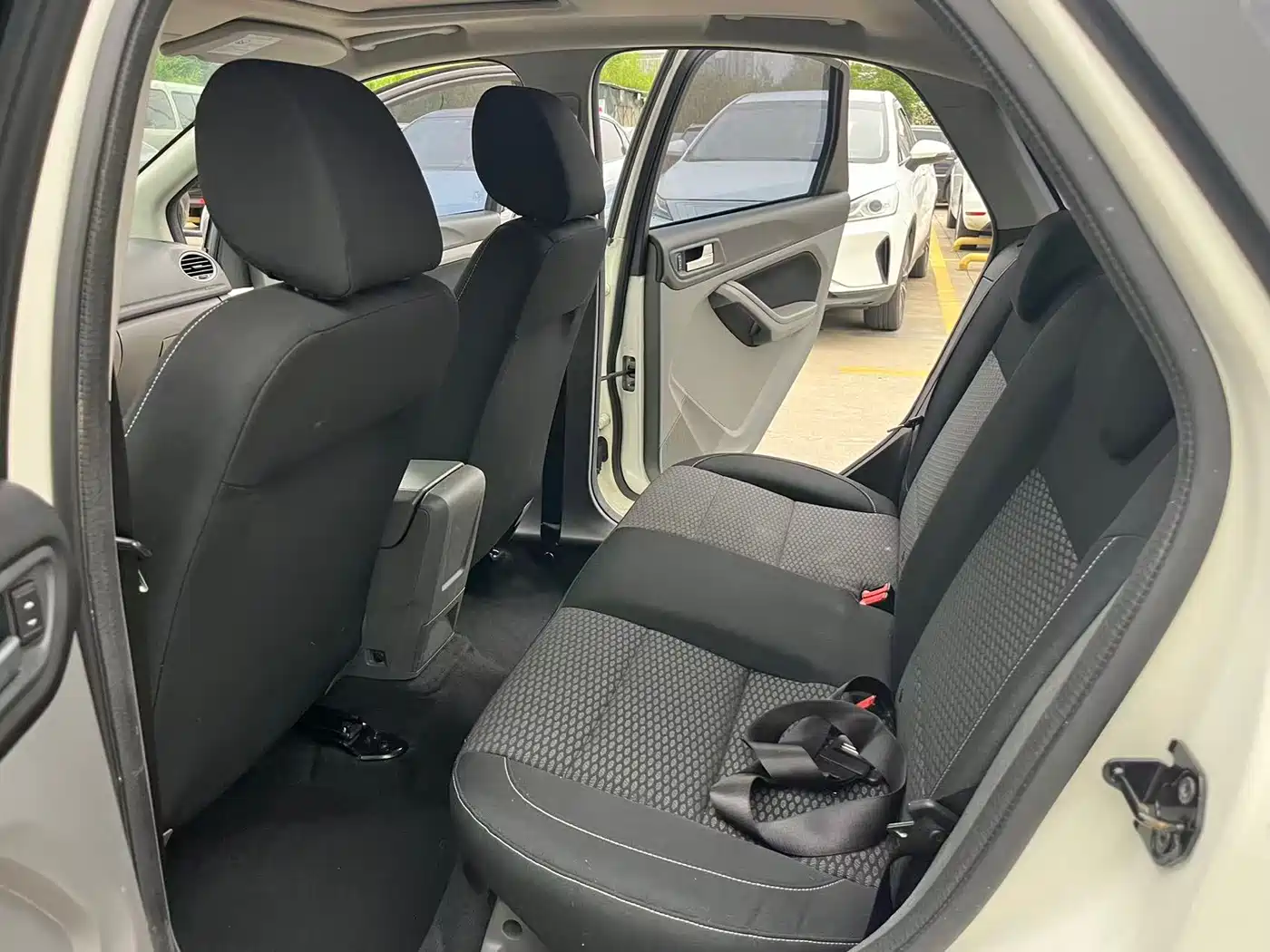 Photo 5 - Ford Focus