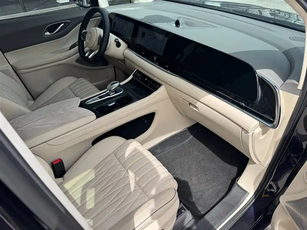 Voyah Auto Voyah Dreamer 2024 PHEV Extended Range Flagship Edition фото 8