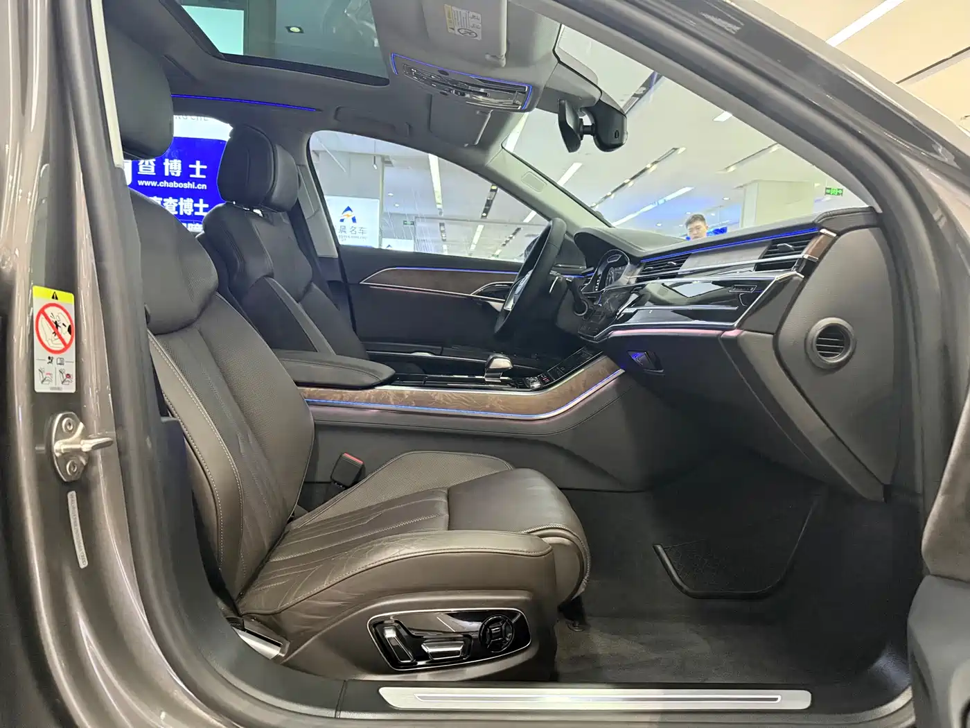 Audi A8 2018 A8L 55 TFSI quattro Luxury фото 8
