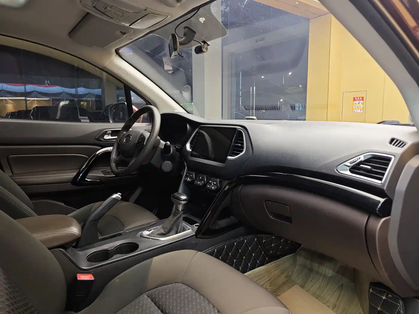 GAC Trumpchi Trumpchi GS4 2015 200T G-DCT Elite Edition фото 30