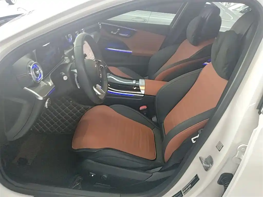 Mercedes-Benz C-Class 2024 Facelift C 260 L Sport фото 15