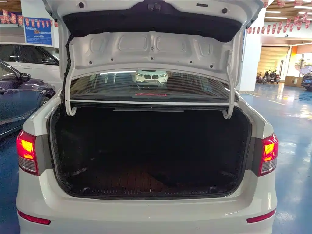 Kia K2 2015 Sedan 1.4L AT GLS фото 15
