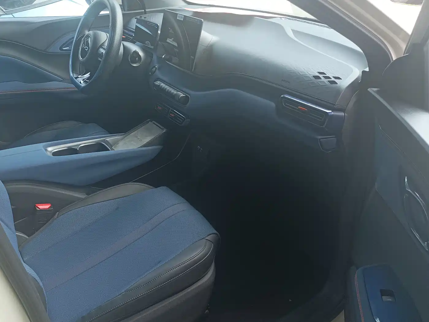 BYD Seagull 2024 Glory Edition 305km Freedom Edition фото 10